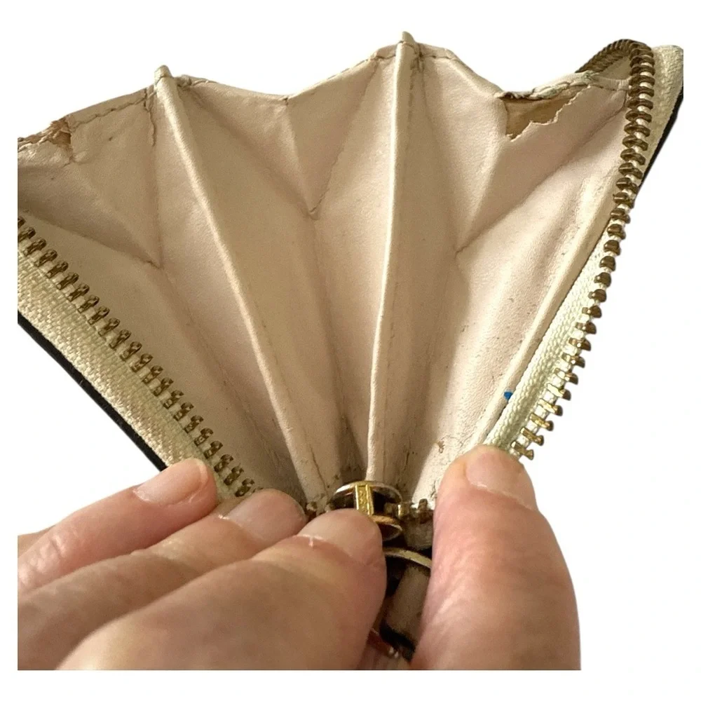 Kate Spade Madison Wallet - Picture 5 of 7